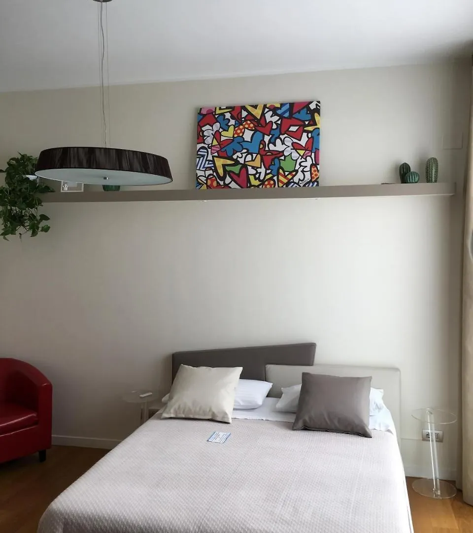 Corso Como - New Building Apartment Milão